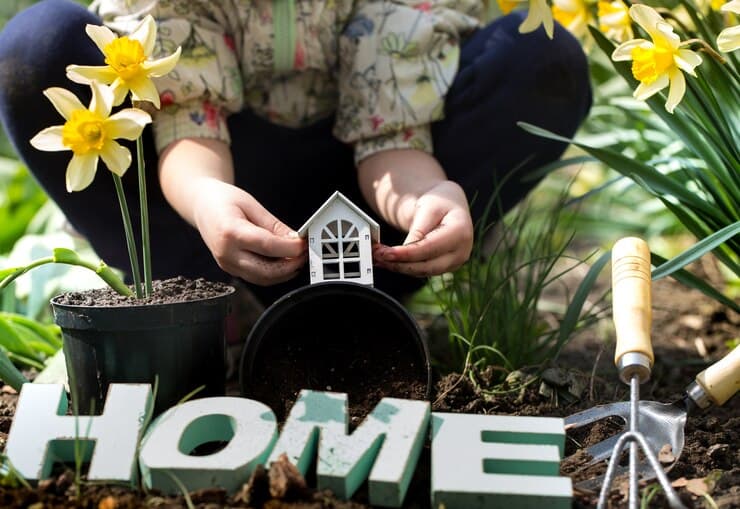 Homegrown Havens: Cultivating Creative Home-Based Businesses